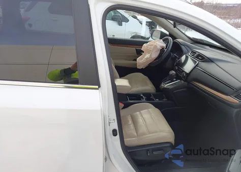 2017 Honda Cr-V Touring z USA, uszkodzony, nr VIN 2HKRW2H96HH665360